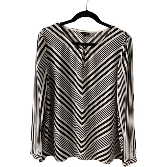 Talbots long sleeve diagonal stripe career blouse. Size L. 100% polyester. - Picture 7 of 16